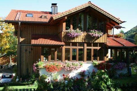Haus Schwarz Apartment Staudach-Egerndach Exterior photo